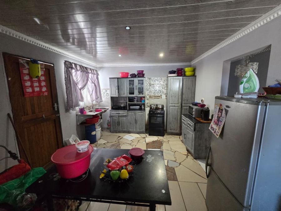 5 Bedroom Property for Sale in Rocklands Free State